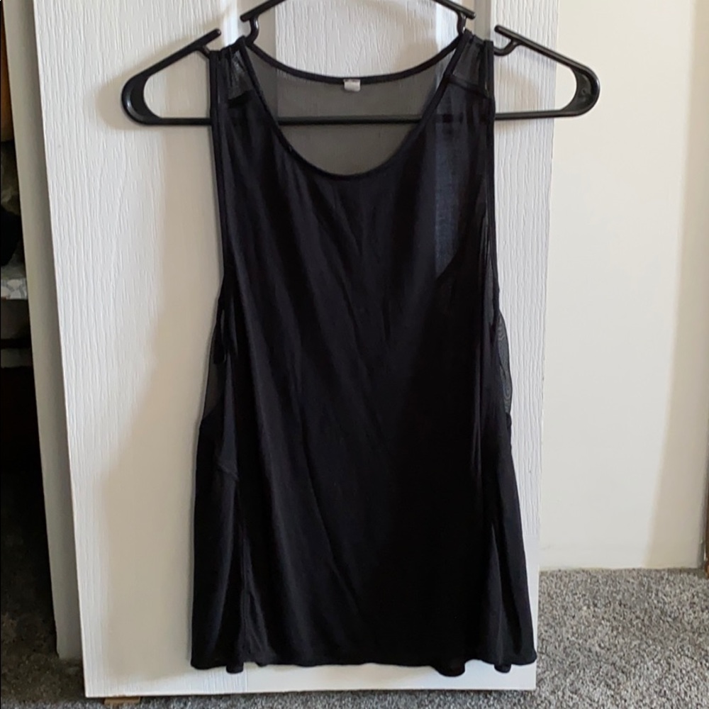 Black Mesh Alo Yoga Tank Too